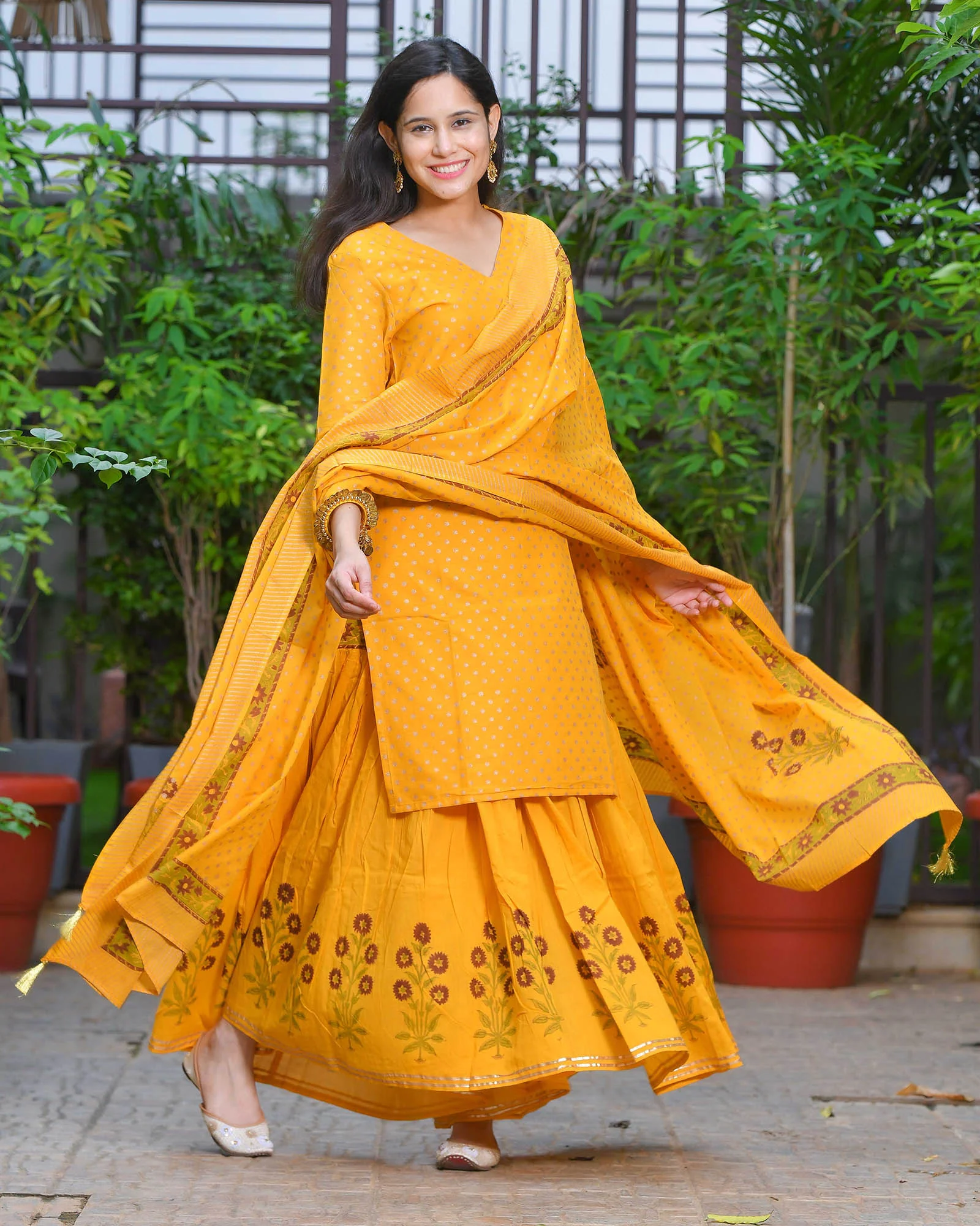 MUSTARD HANDBLOCK SHARARA SET - Image 4