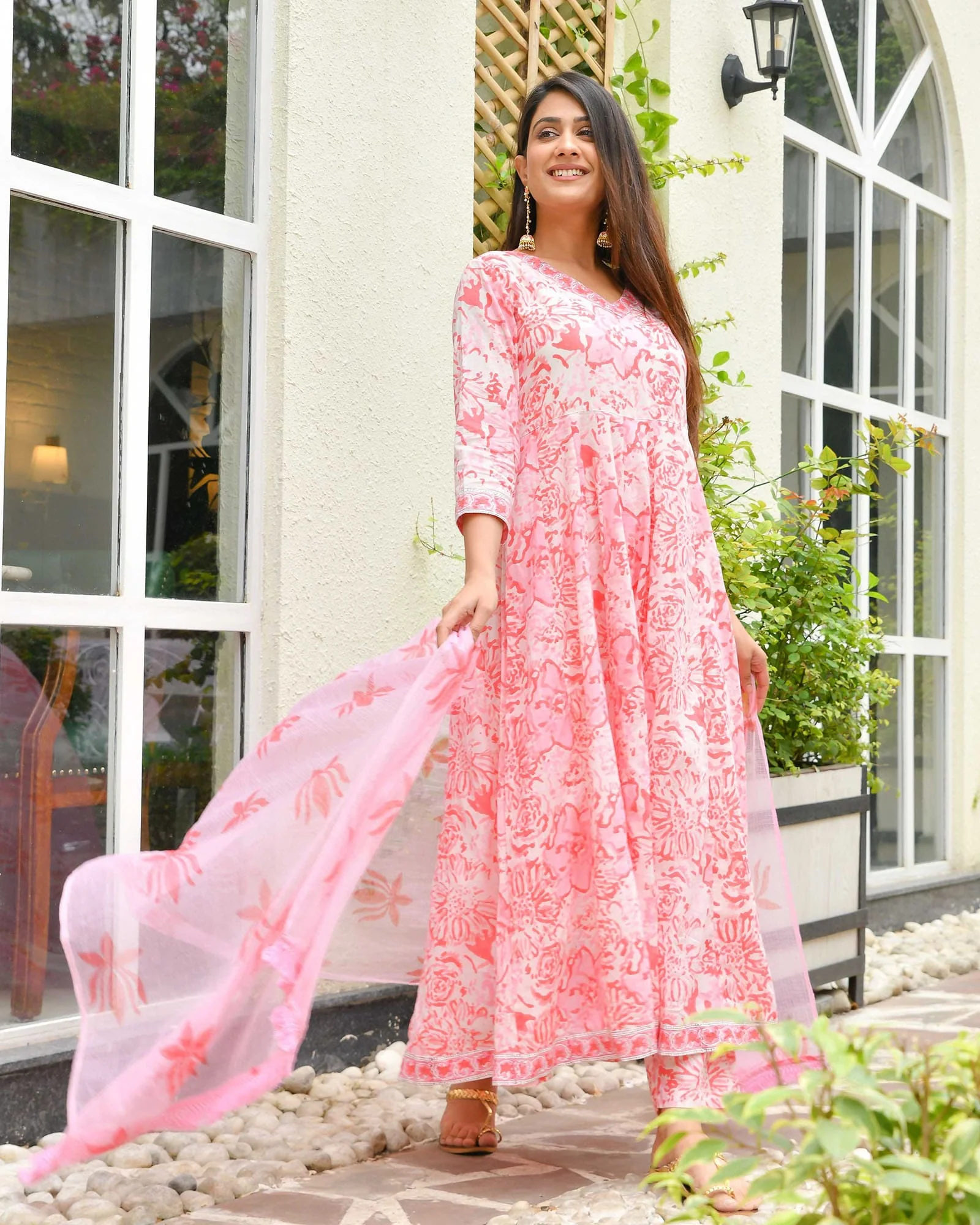 PINK FLORAL HANDBLOCK ANARKALI SUIT SET - Image 3