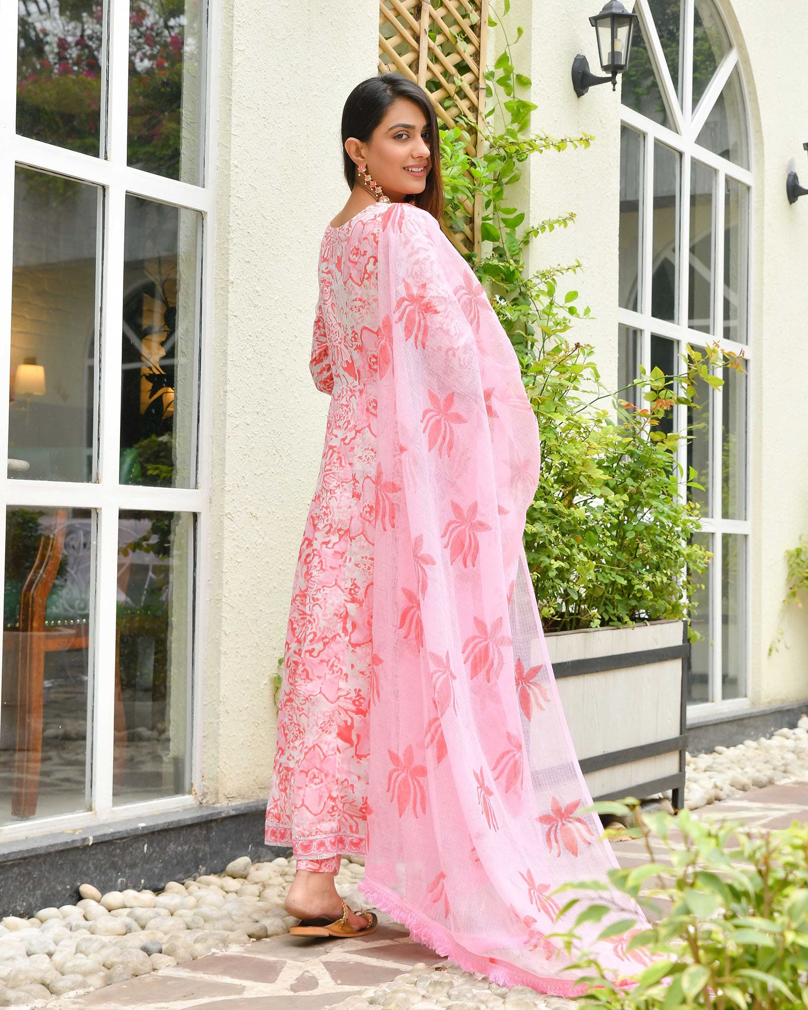 PINK FLORAL HANDBLOCK ANARKALI SUIT SET - Image 4