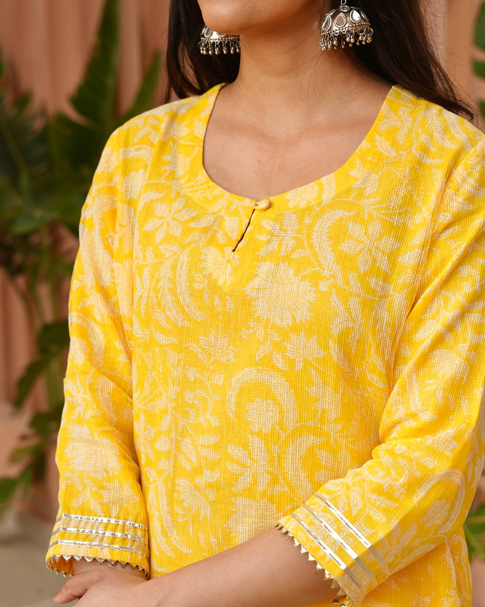 VIBRANT YELLOW HANDBLOCK KOTA DORIA SUIT SET WITH GOTTA WORK - Image 3