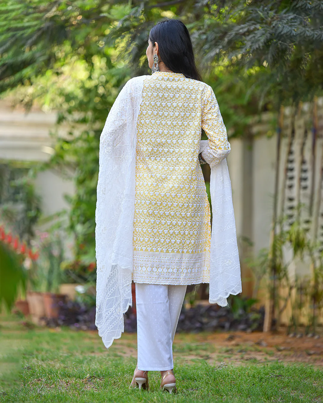 YELLOW CHIKANKARI COTTON SUIT SET - Image 4