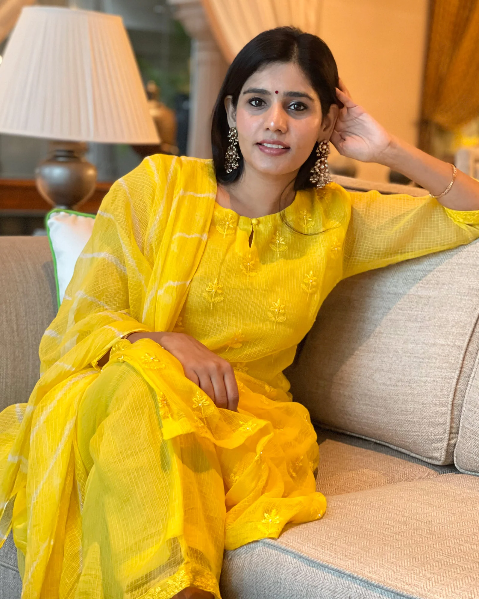 YELLOW KOTA DORIA SUIT SET WITH EMBROIDERY - Image 3