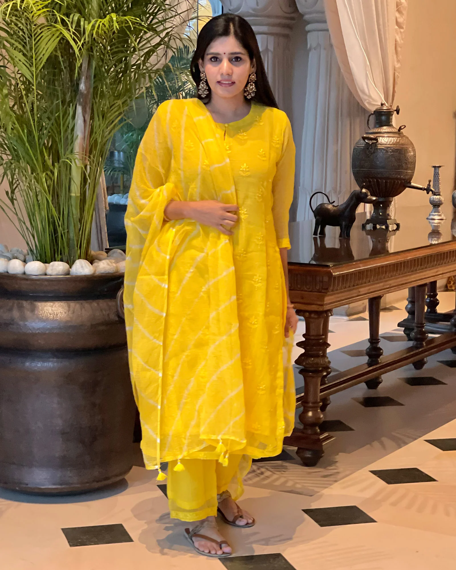 YELLOW KOTA DORIA SUIT SET WITH EMBROIDERY - Image 5