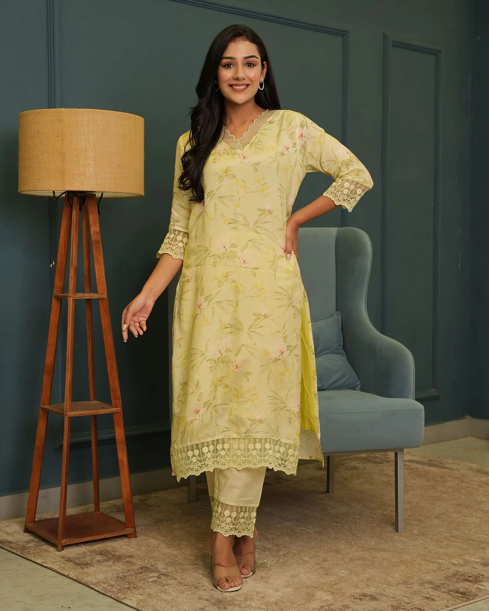 YELLOW MUSLIN KURTA SET WITH LACE WORK - Image 6