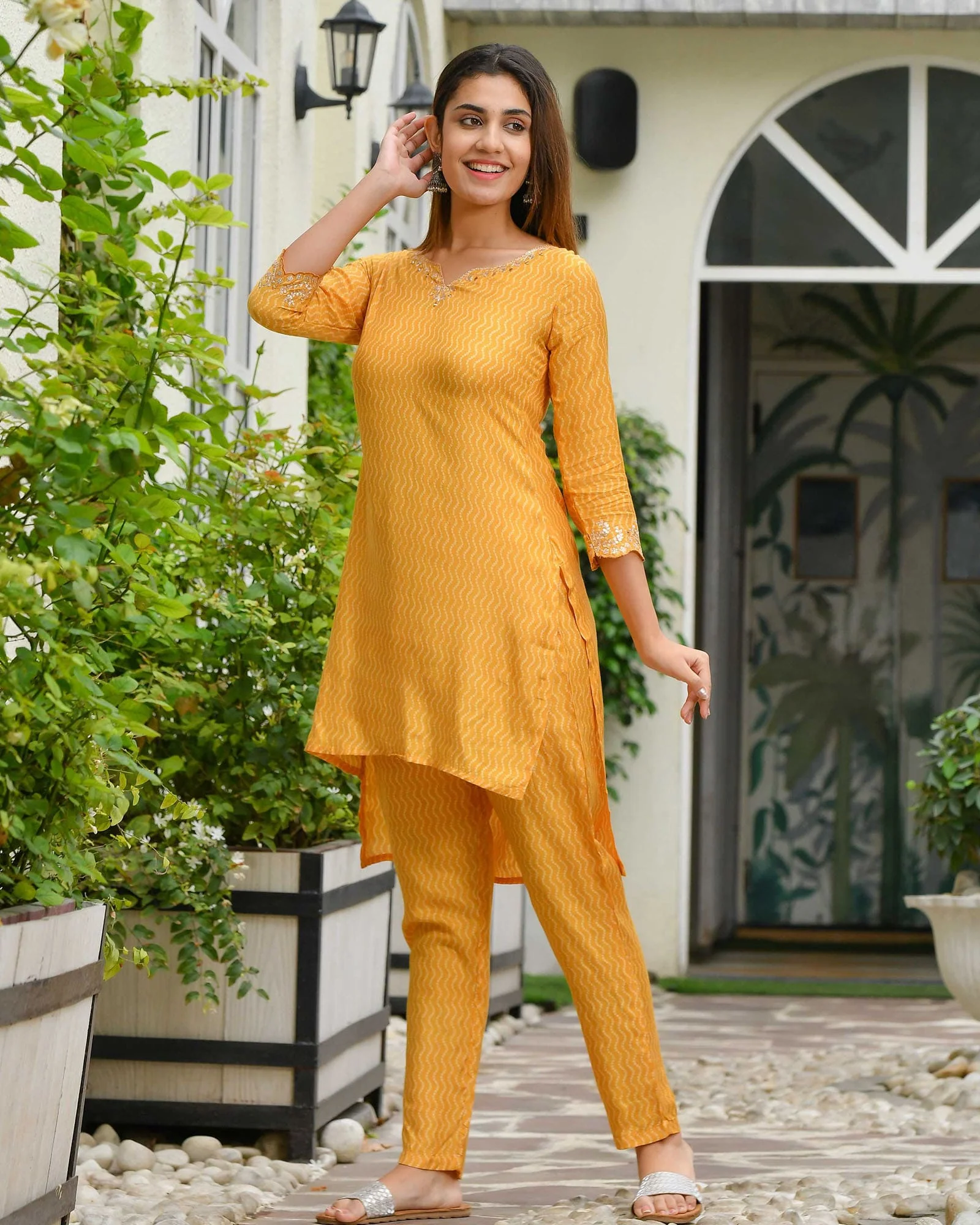 YELLOW MUSTARD MUSLIN KURTA SET - Image 3