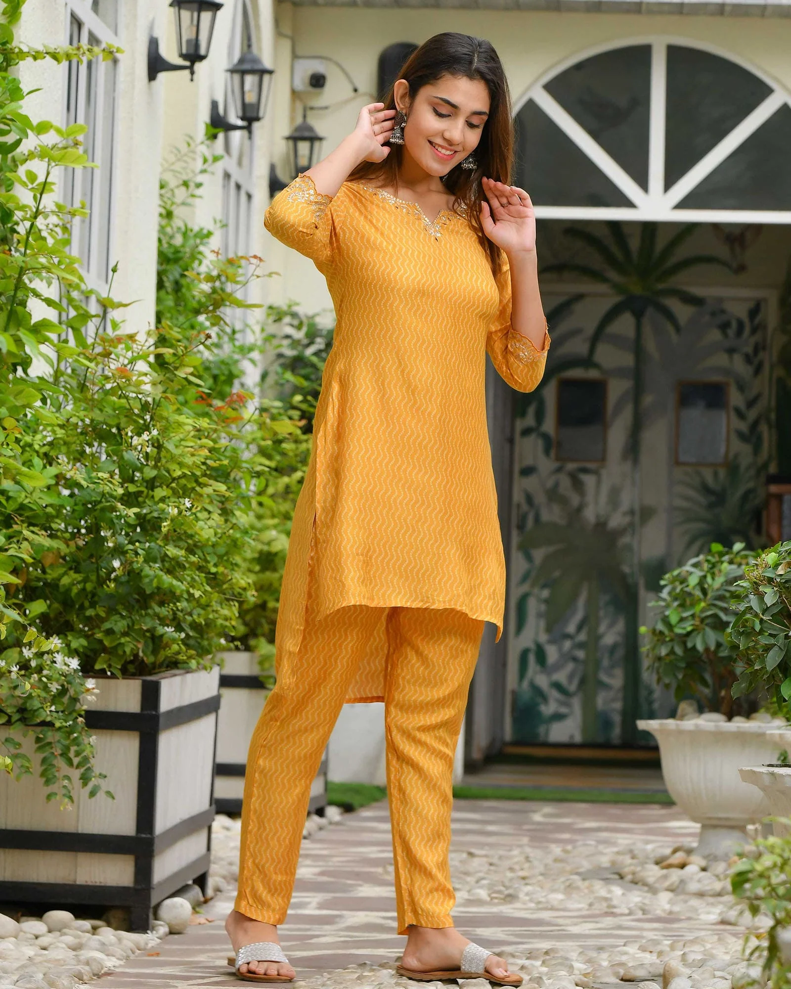 YELLOW MUSTARD MUSLIN KURTA SET - Image 4